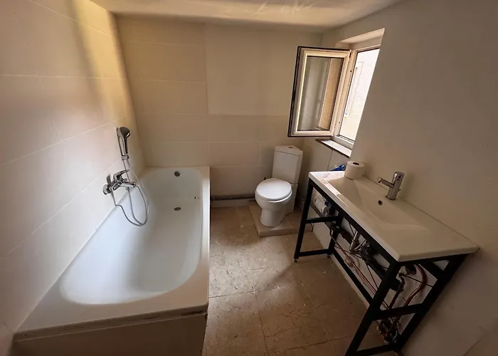 Kleine Lea1 Gemeinschaftsbad Kein Wifi Kwatera prywatna